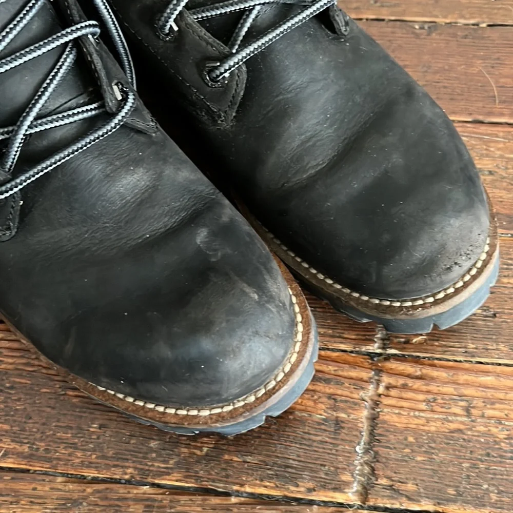 Kodiak black leather waterproof hiking boots men’s 8.5